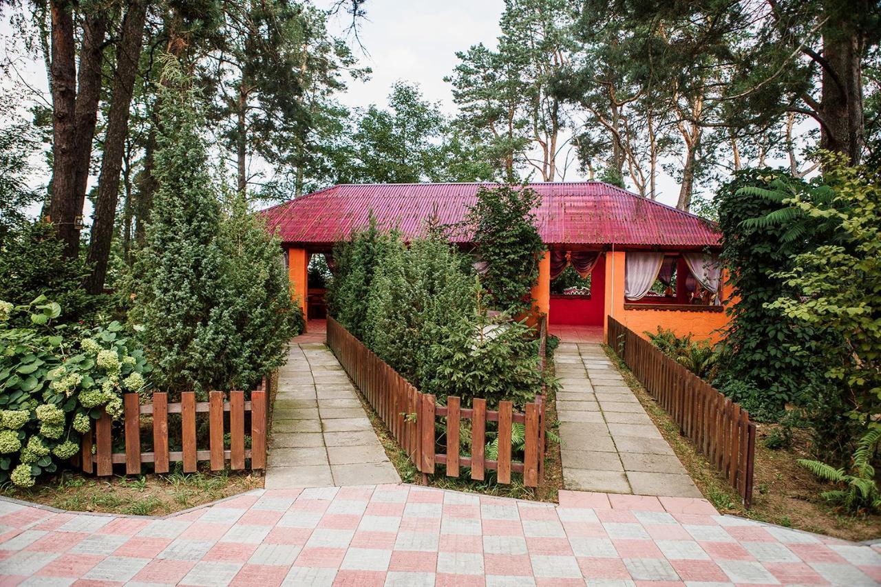 U Listochka Hotel Bereza Kültér fotó